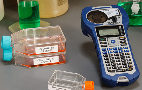 TestEquity: Brady M210-LAB Portable Label Maker, Handheld, 203 dpi
